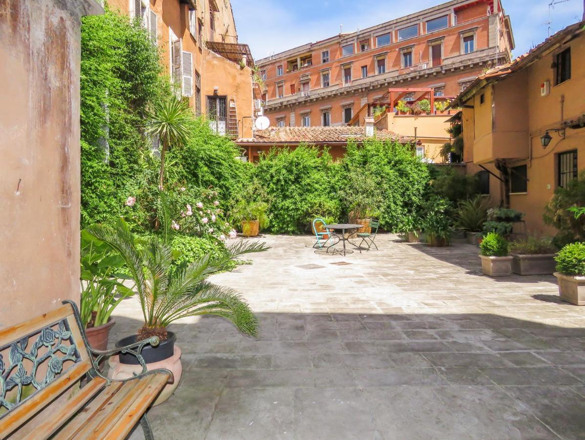 Casa Del Moro - Romantic Loft In Trastevere Exterior foto