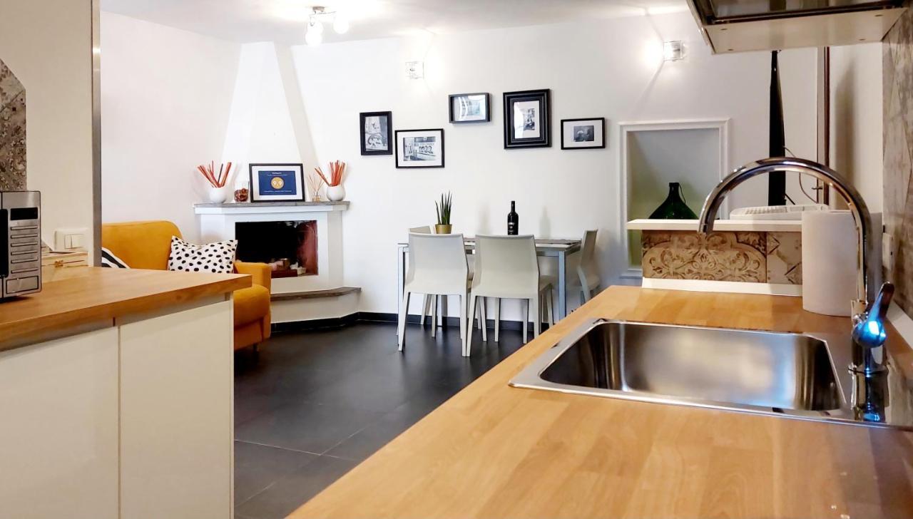 Casa Del Moro - Romantic Loft In Trastevere Exterior foto