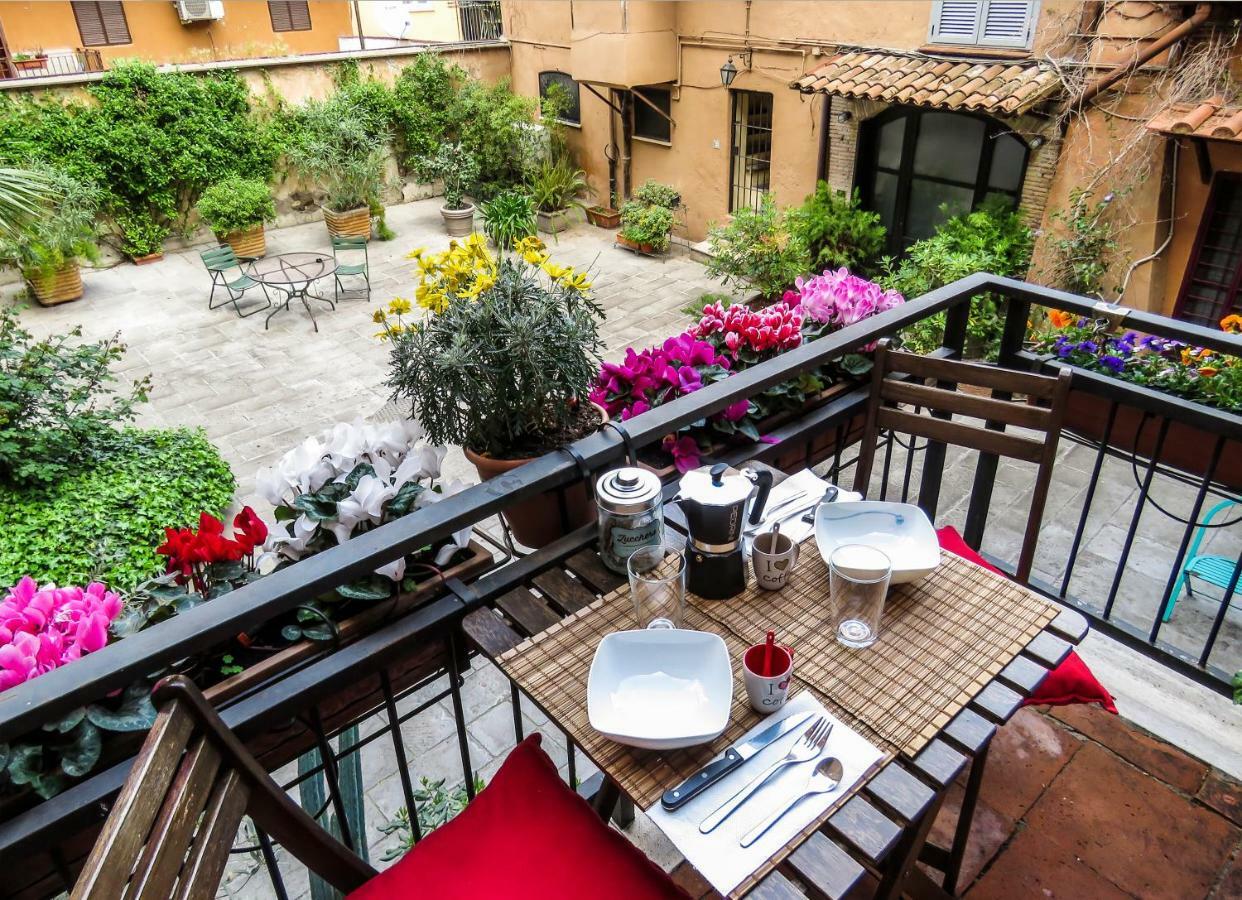 Casa Del Moro - Romantic Loft In Trastevere Exterior foto